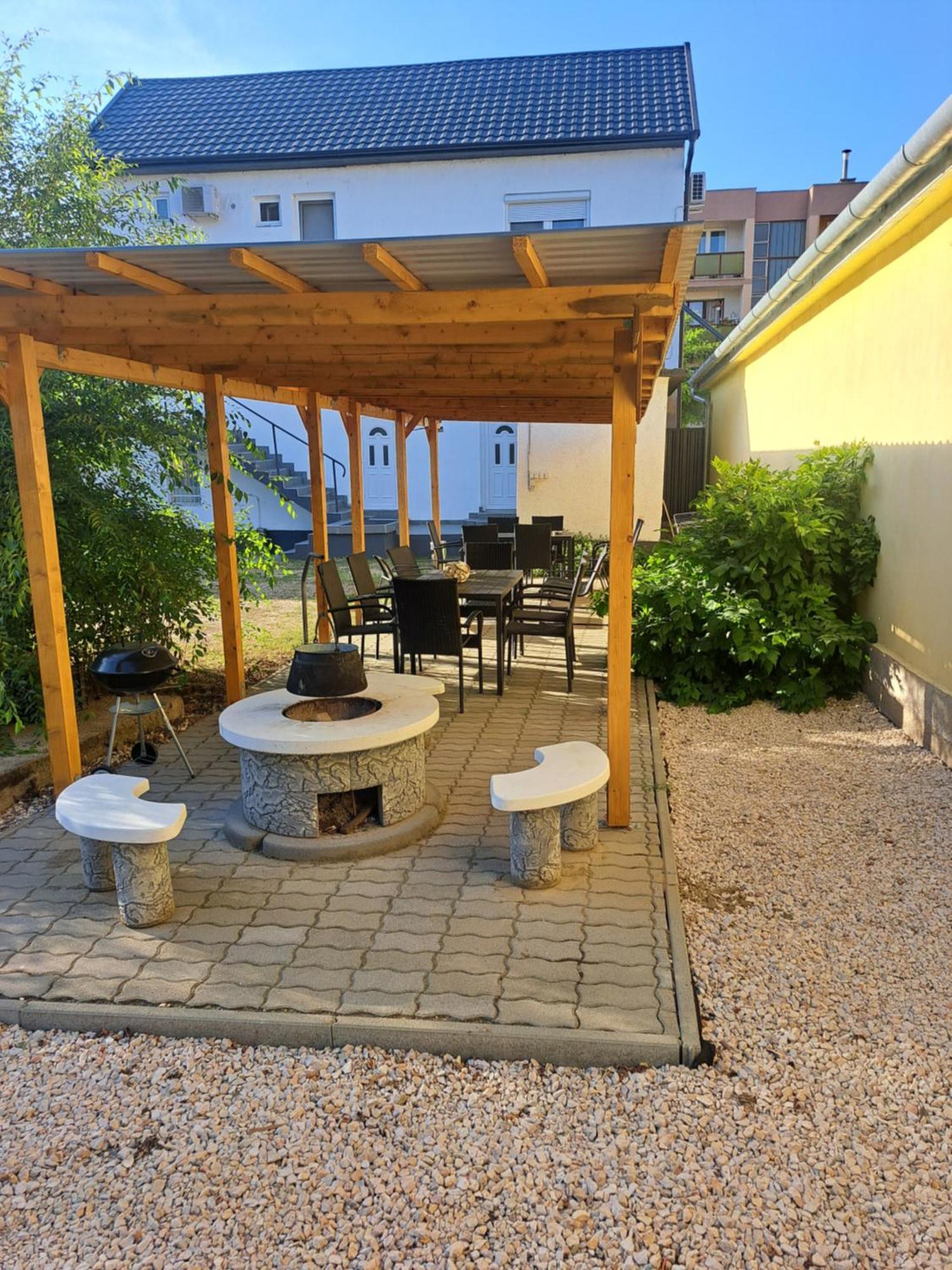 Belvarosi Lux Apartman Vásárosnamény Exterior foto